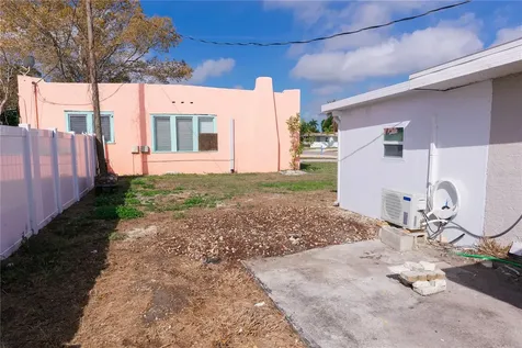 300 53rd Street W Bradenton FL 34209