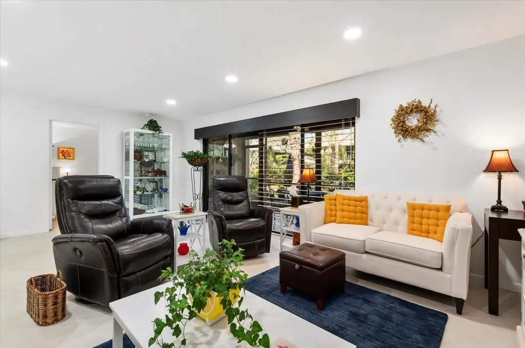 1708 Glenhouse Drive Sarasota FL 34231
