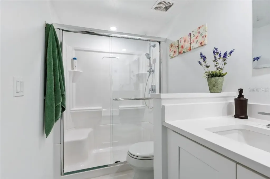 1708 Glenhouse Drive Sarasota FL 34231