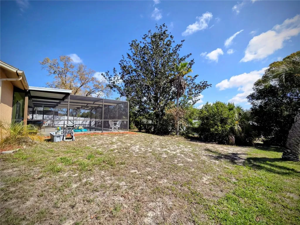 8026 Victoria Way Weeki Wachee FL 34613