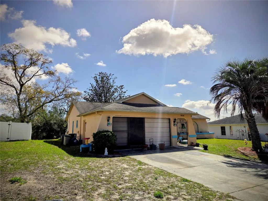 8026 Victoria Way Weeki Wachee FL 34613
