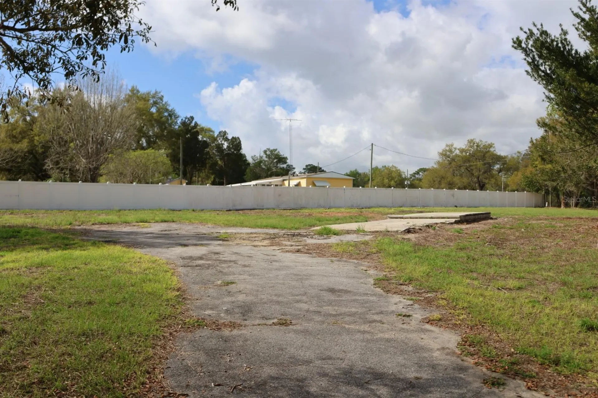 11234 SE 121st Lane Road Belleview FL 34420