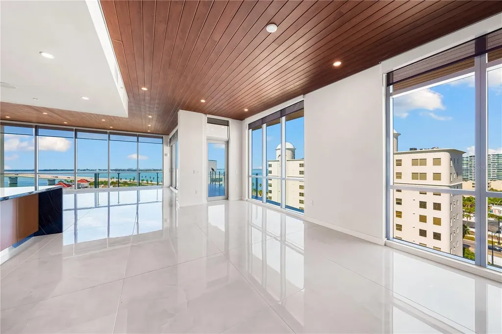 111 Golden Gate Sarasota FL 34236