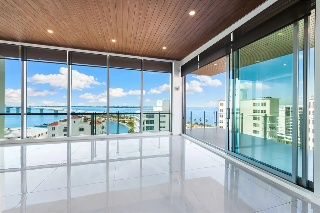 111 Golden Gate Sarasota FL 34236