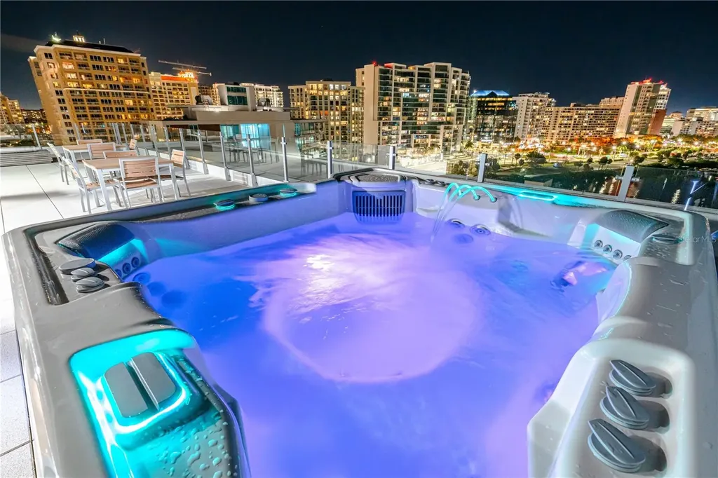 111 Golden Gate Sarasota FL 34236