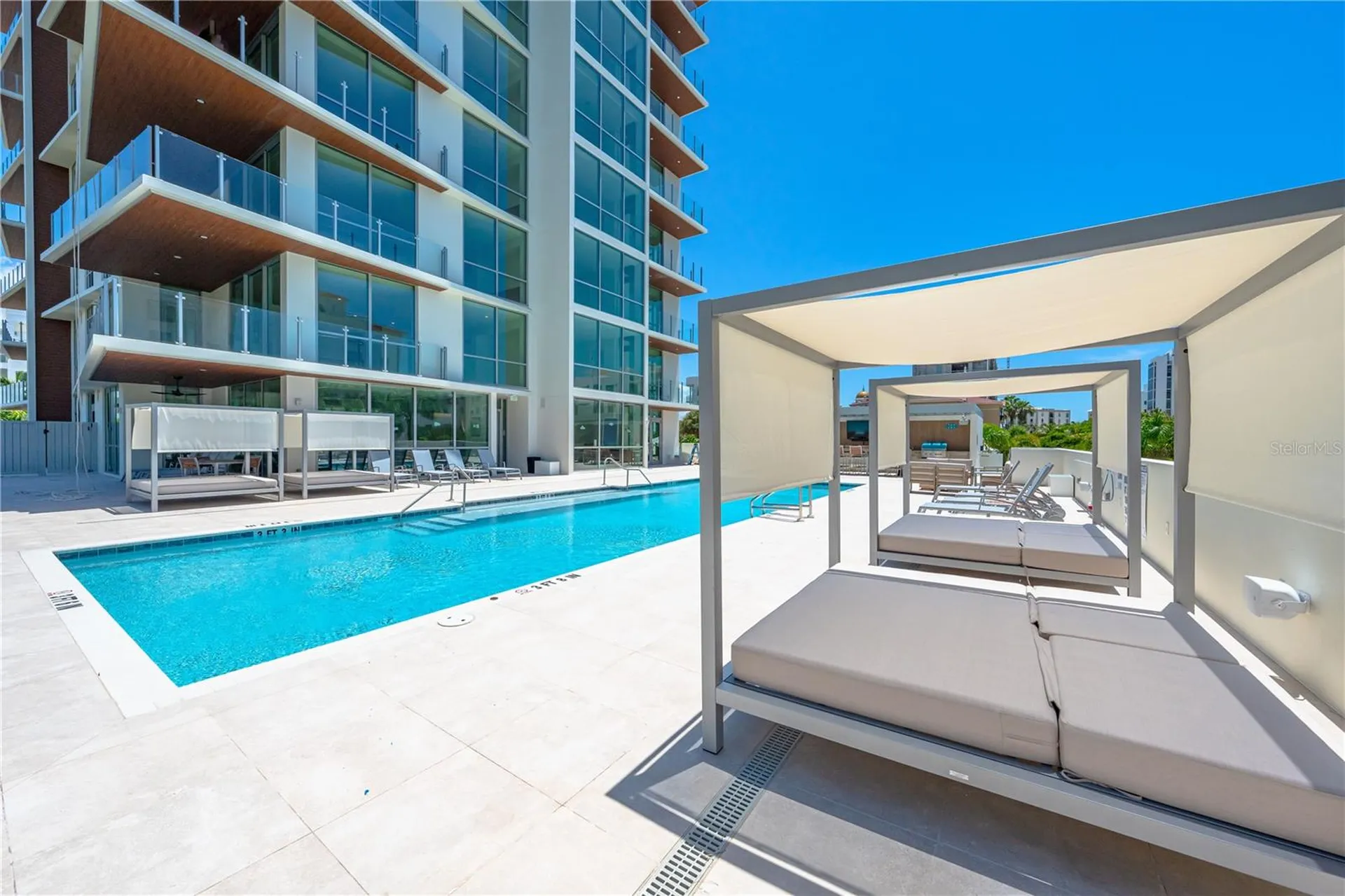 111 Golden Gate Sarasota FL 34236