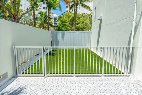 111 Golden Gate Sarasota FL 34236