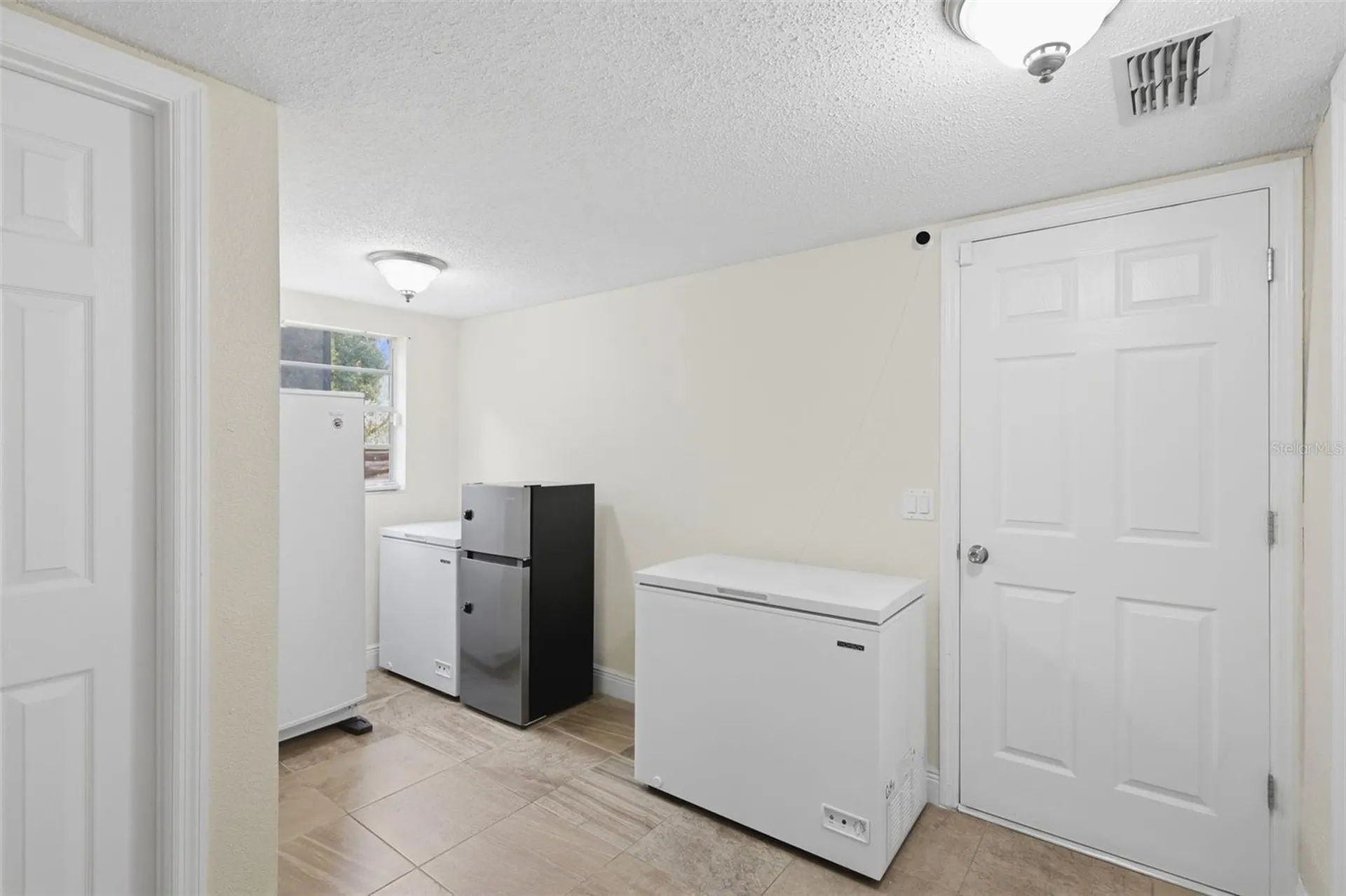 2732 Hidden Cove Court Orlando FL 32822