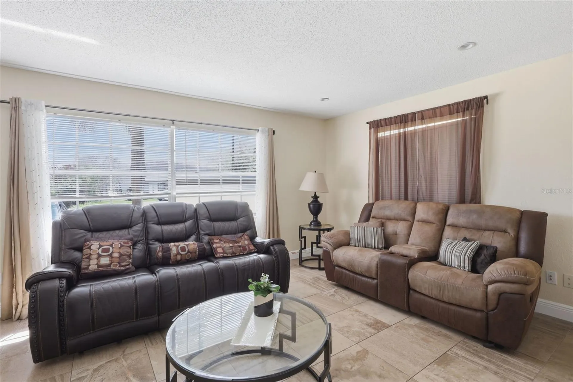 2732 Hidden Cove Court Orlando FL 32822