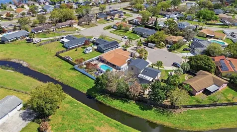 2732 Hidden Cove Court Orlando FL 32822