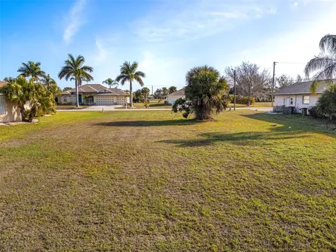 7179 N Plum Tree Punta Gorda FL 33955