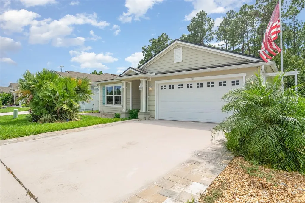 111 Lakeside Court Bunnell FL 32110
