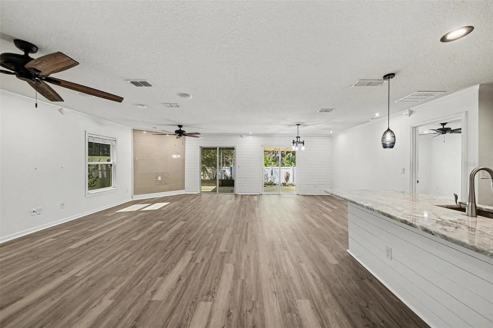111 Lakeside Court Bunnell FL 32110