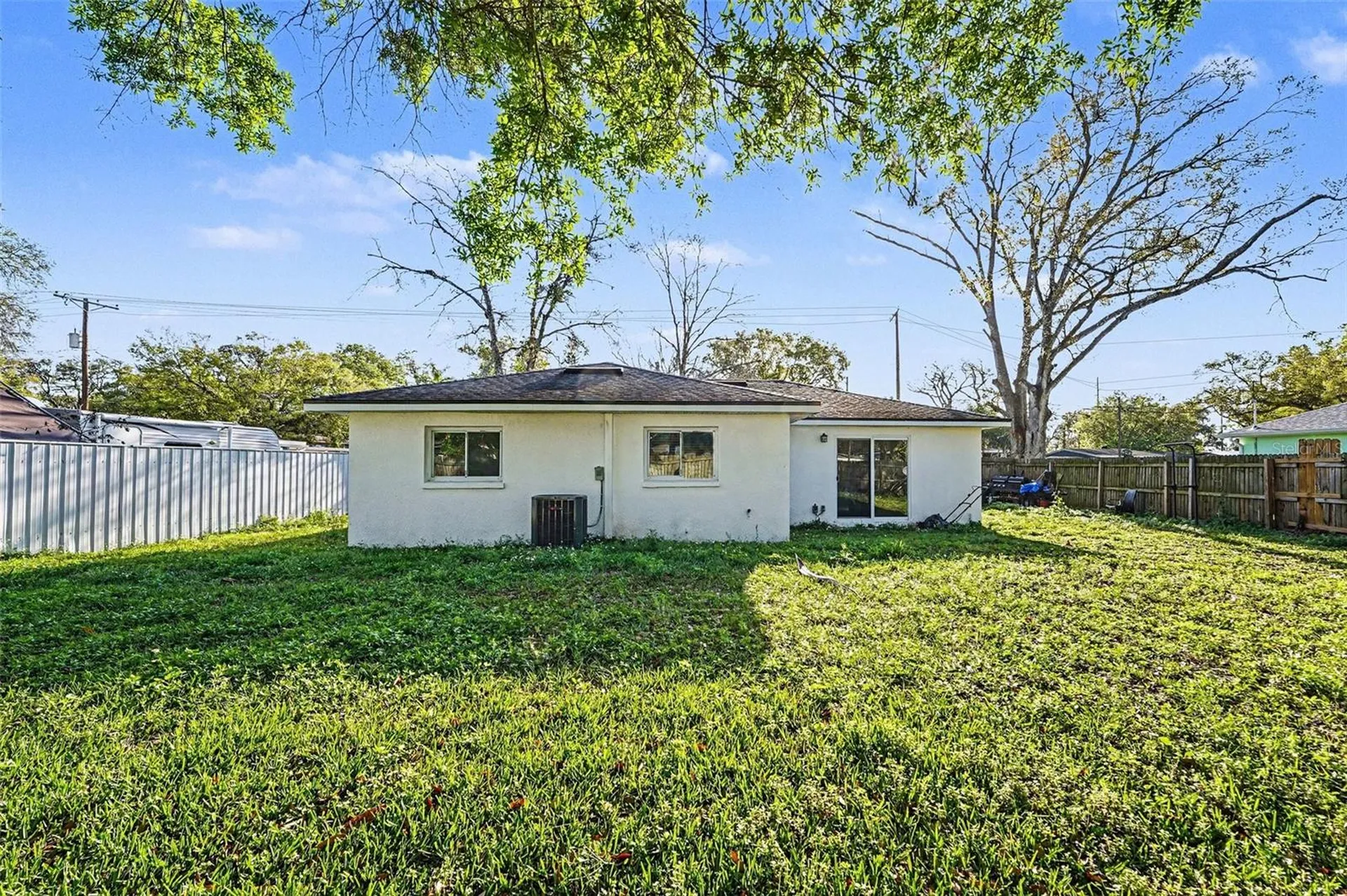4014 N Mclane Drive Tampa FL 33610
