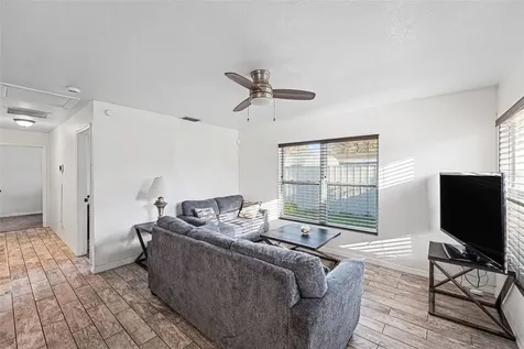 4014 N Mclane Drive Tampa FL 33610
