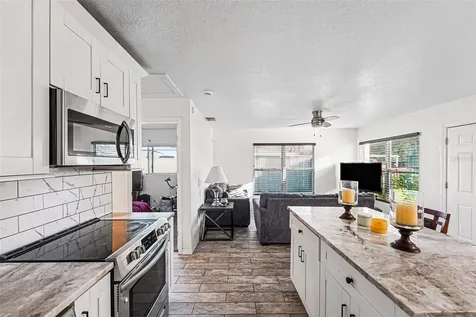 4014 N Mclane Drive Tampa FL 33610