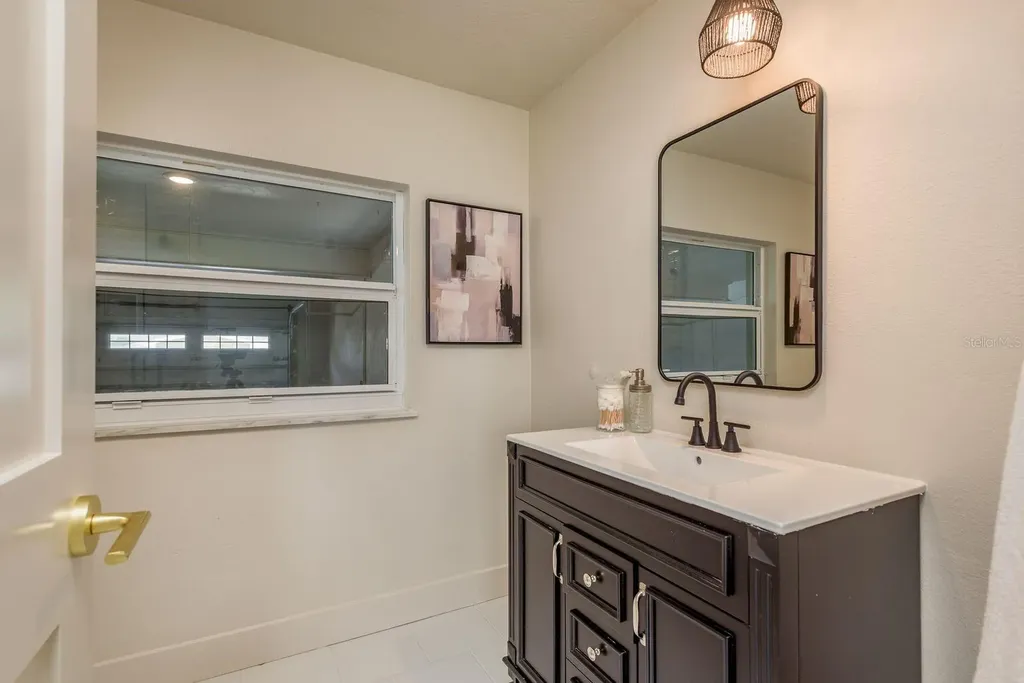 2347 Watrous Drive Dunedin FL 34698