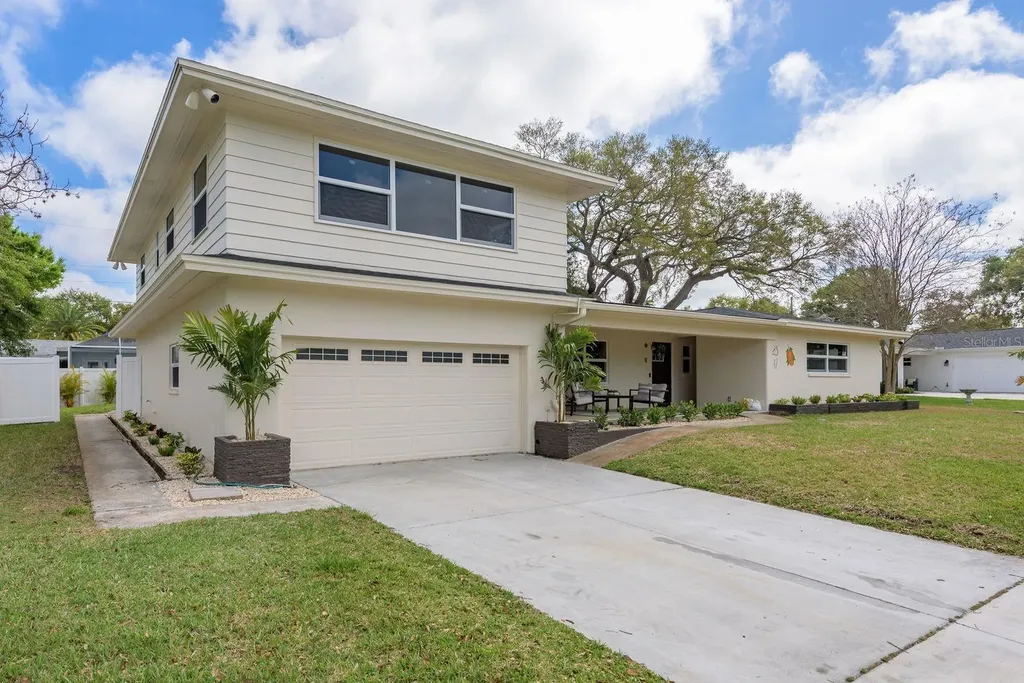 2347 Watrous Drive Dunedin FL 34698