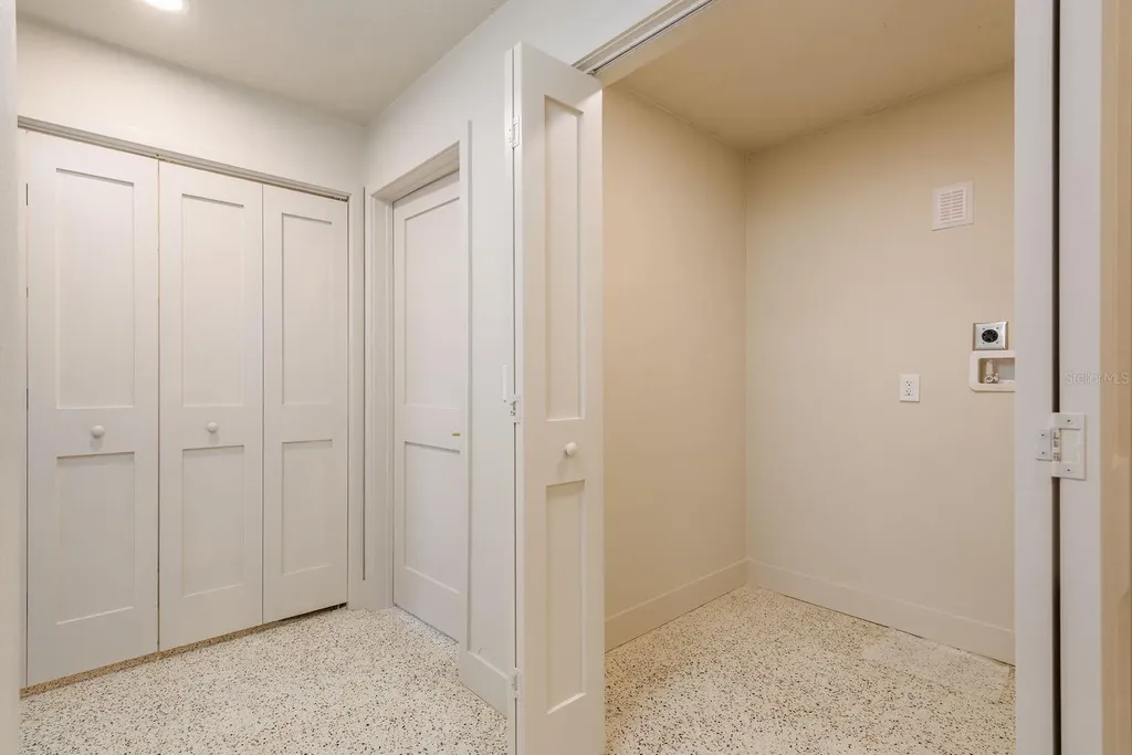 2347 Watrous Drive Dunedin FL 34698