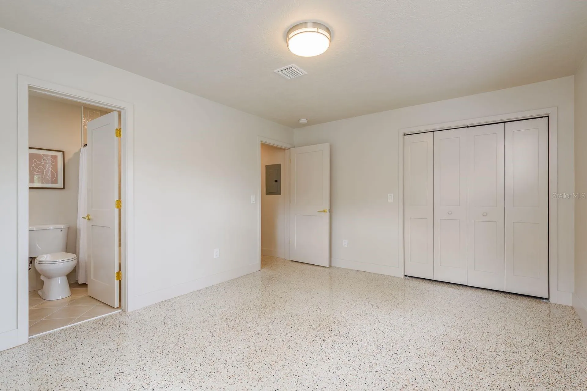 2347 Watrous Drive Dunedin FL 34698