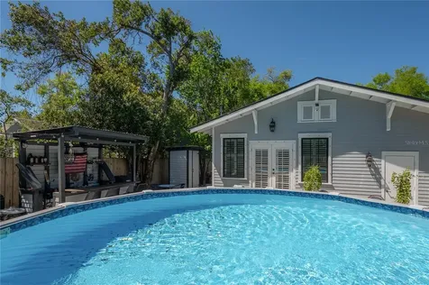 6009 N Suwanee Avenue Tampa FL 33604