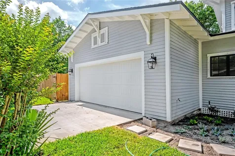 6009 N Suwanee Avenue Tampa FL 33604
