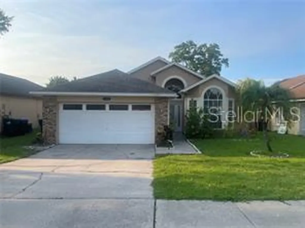 13602 Glasser Avenue Orlando FL 32826