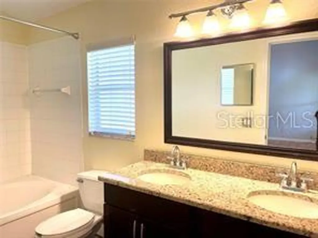 13602 Glasser Avenue Orlando FL 32826