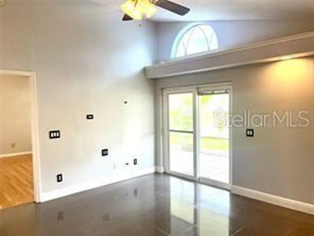 13602 Glasser Avenue Orlando FL 32826