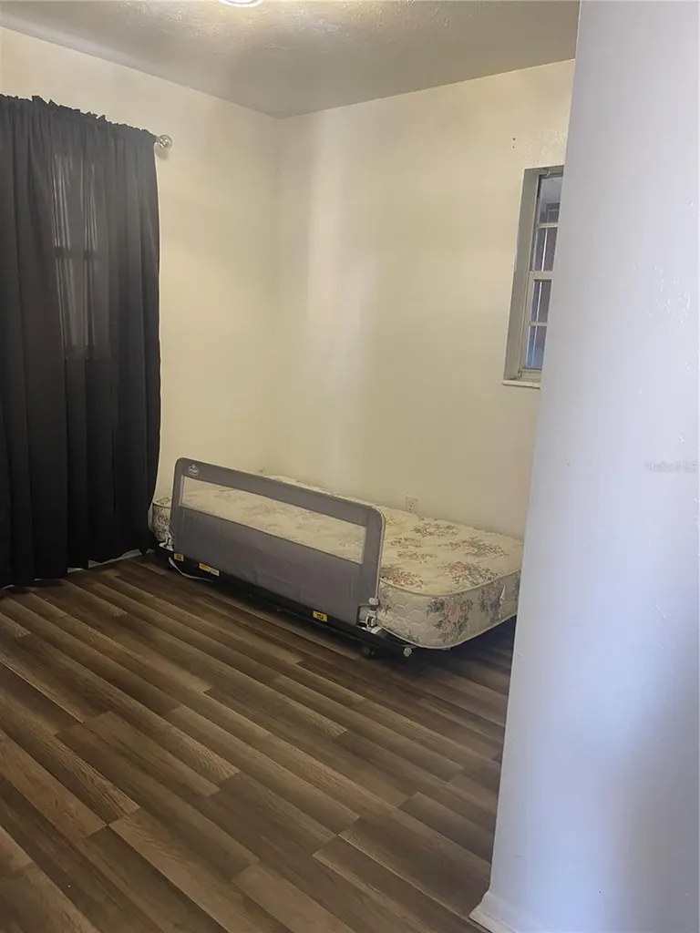 309 Center Street Auburndale FL 33823