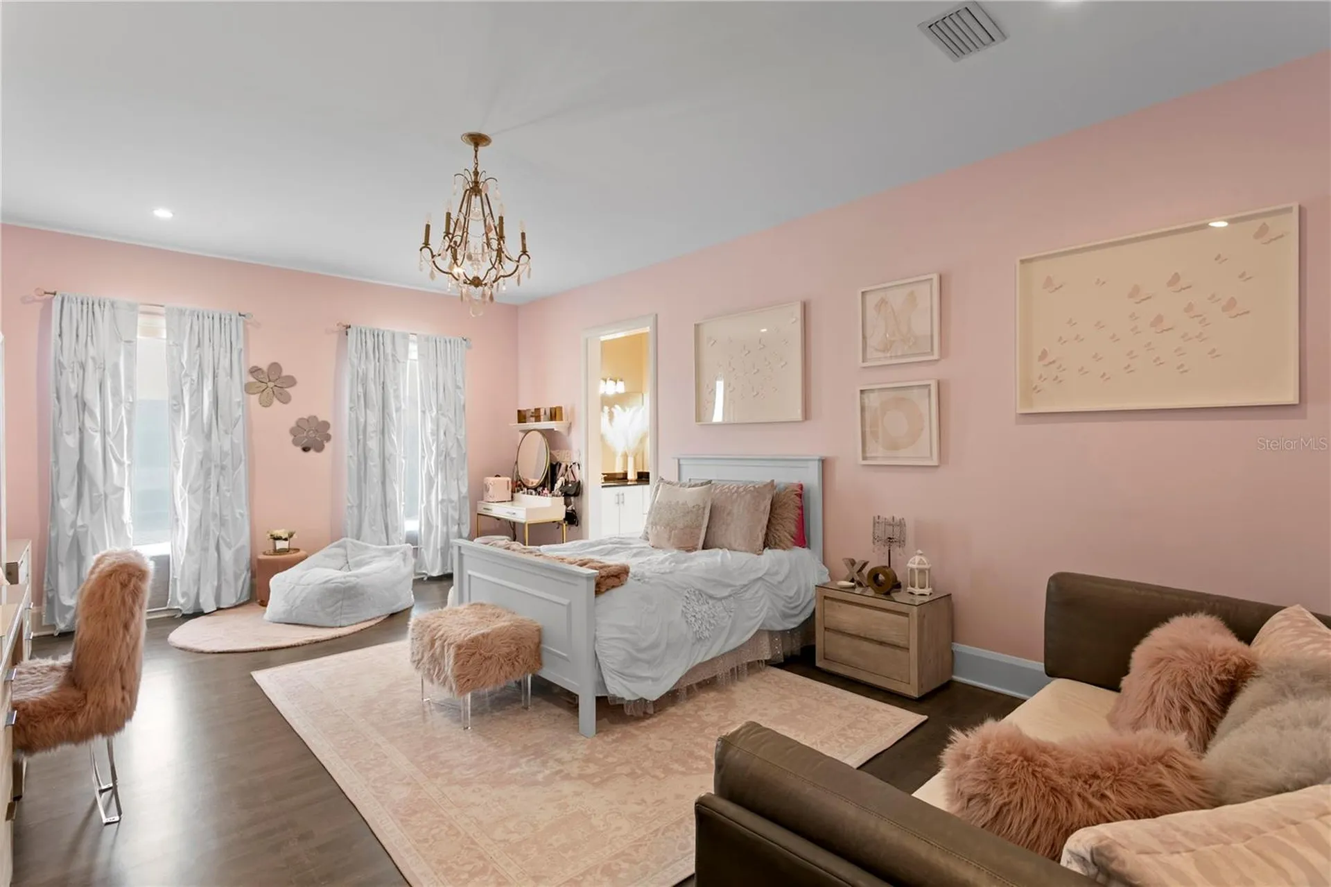 2 Sandpiper Road Tampa FL 33609