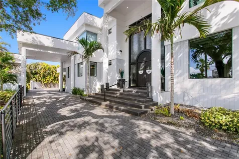 2 Sandpiper Road Tampa FL 33609