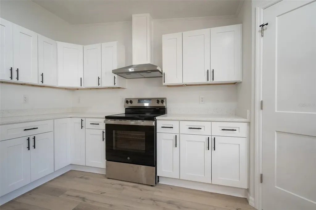 14327 NE 136th Place Waldo FL 32694