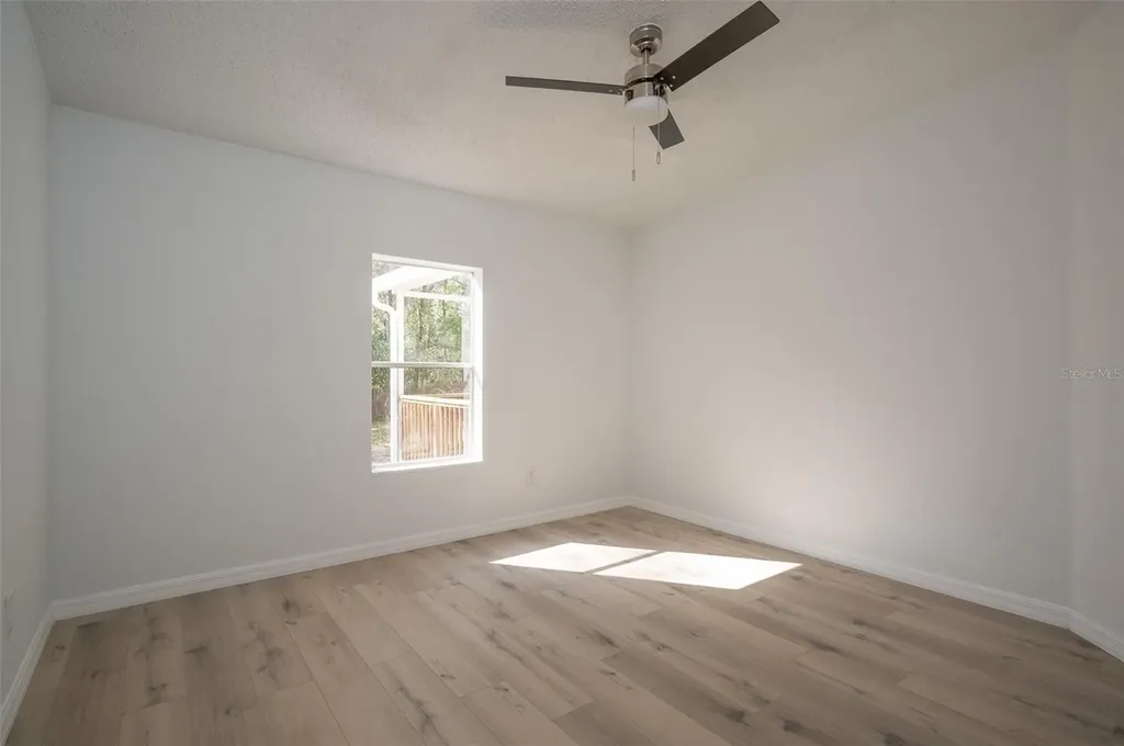 14327 NE 136th Place Waldo FL 32694
