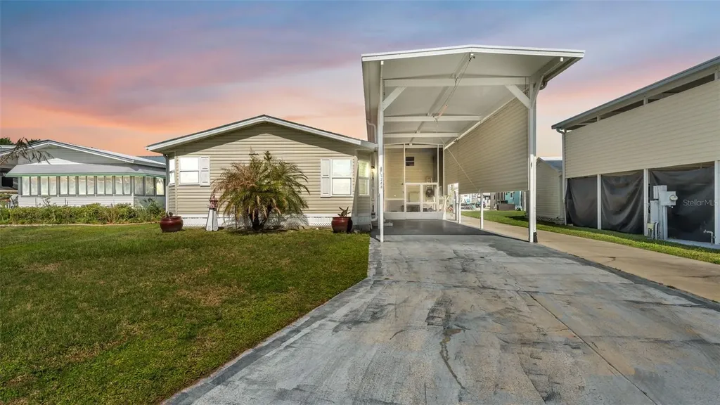 5248 Island View Circle S Polk City FL 33868