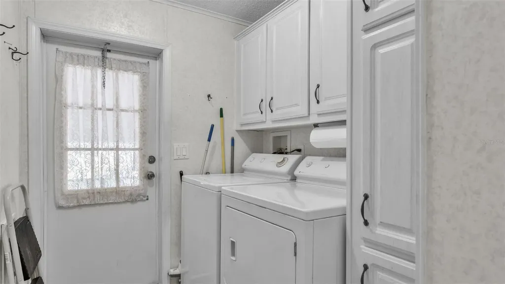 5248 Island View Circle S Polk City FL 33868