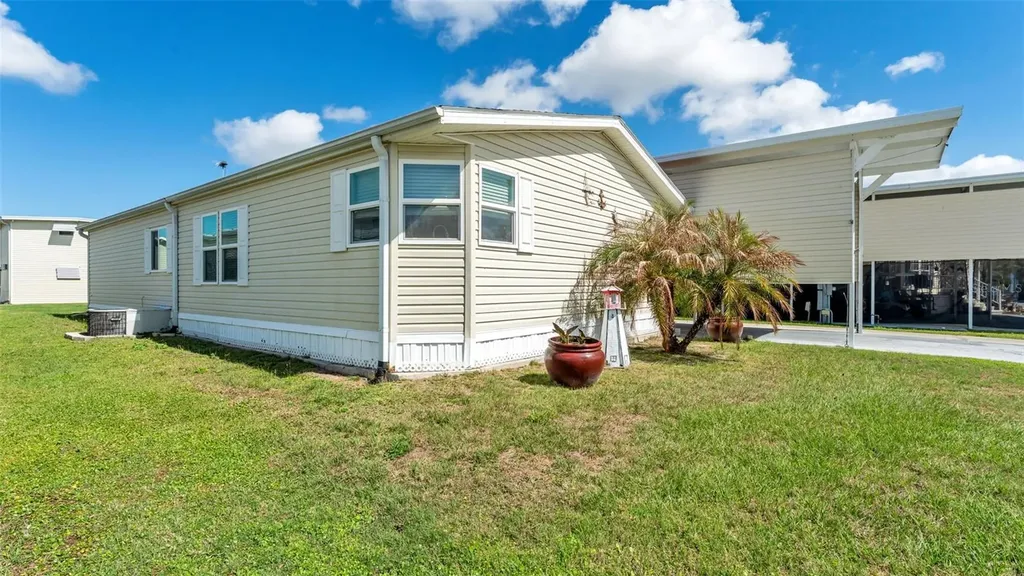 5248 Island View Circle S Polk City FL 33868