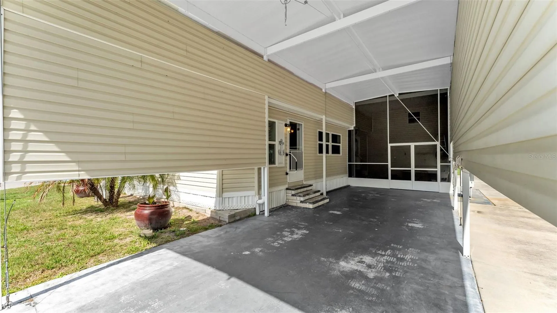 5248 Island View Circle S Polk City FL 33868