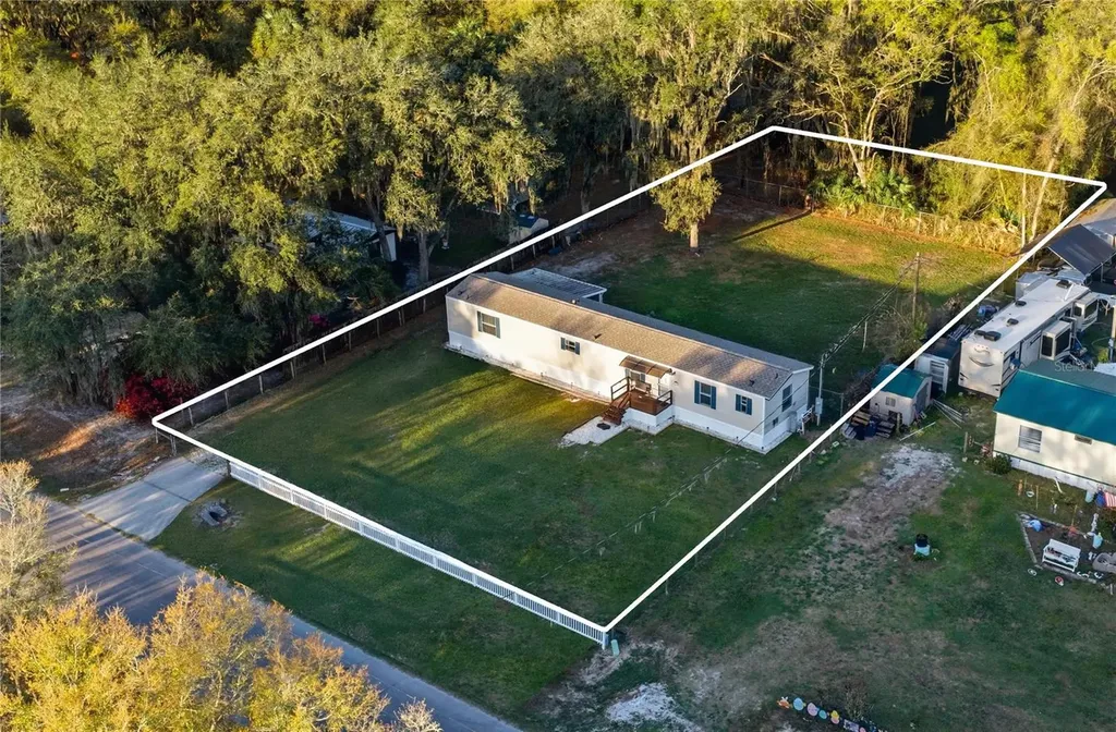 17500 NE 39th Court Citra FL 32113