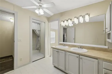 17500 NE 39th Court Citra FL 32113