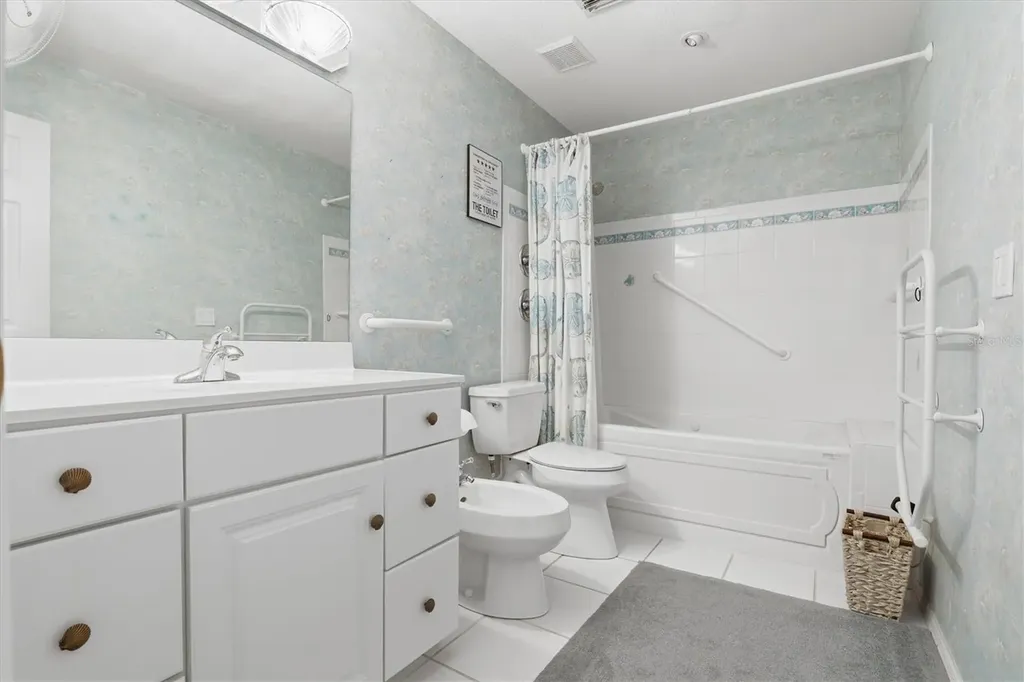 36 Windrush Bay Drive Tarpon Springs FL 34689
