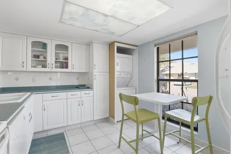 36 Windrush Bay Drive Tarpon Springs FL 34689