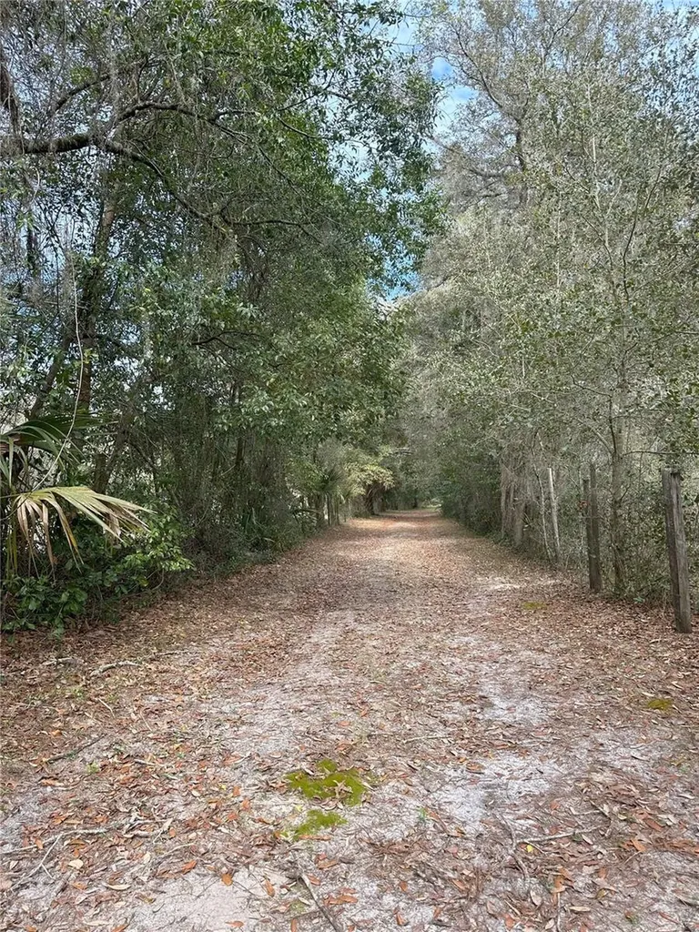 596 State Road 20 Palatka FL 32177