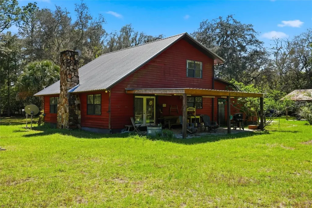 596 State Road 20 Palatka FL 32177
