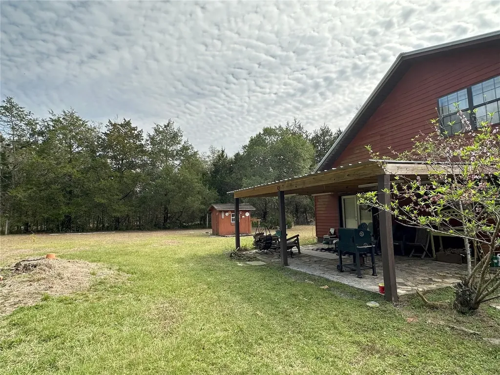 596 State Road 20 Palatka FL 32177
