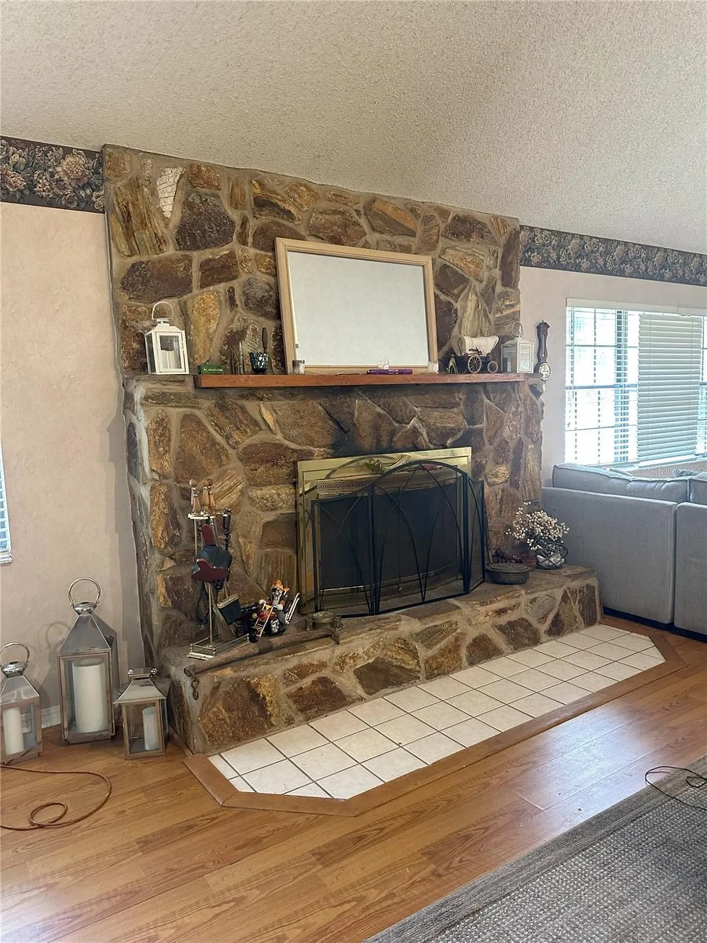 596 State Road 20 Palatka FL 32177