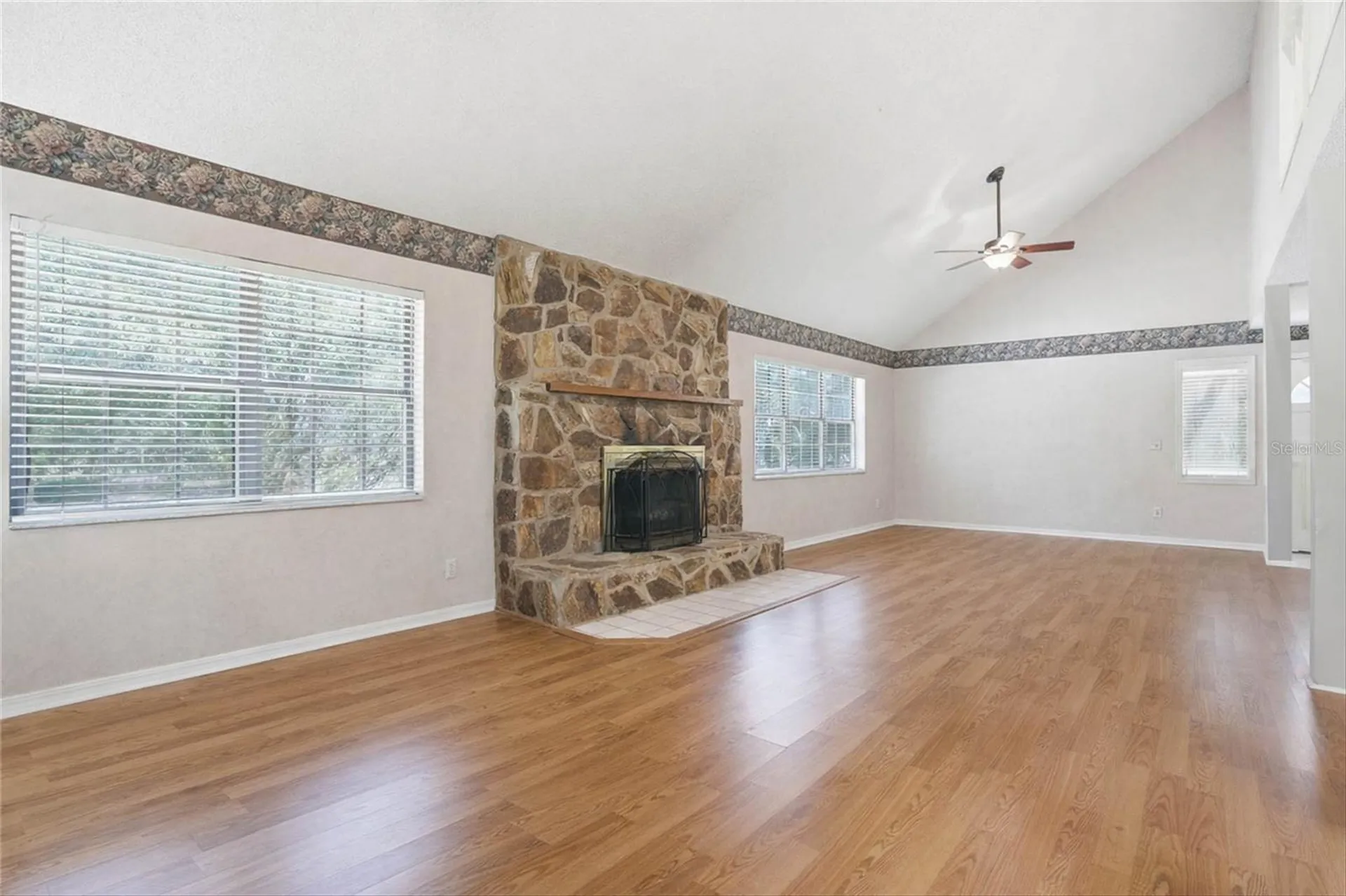596 State Road 20 Palatka FL 32177