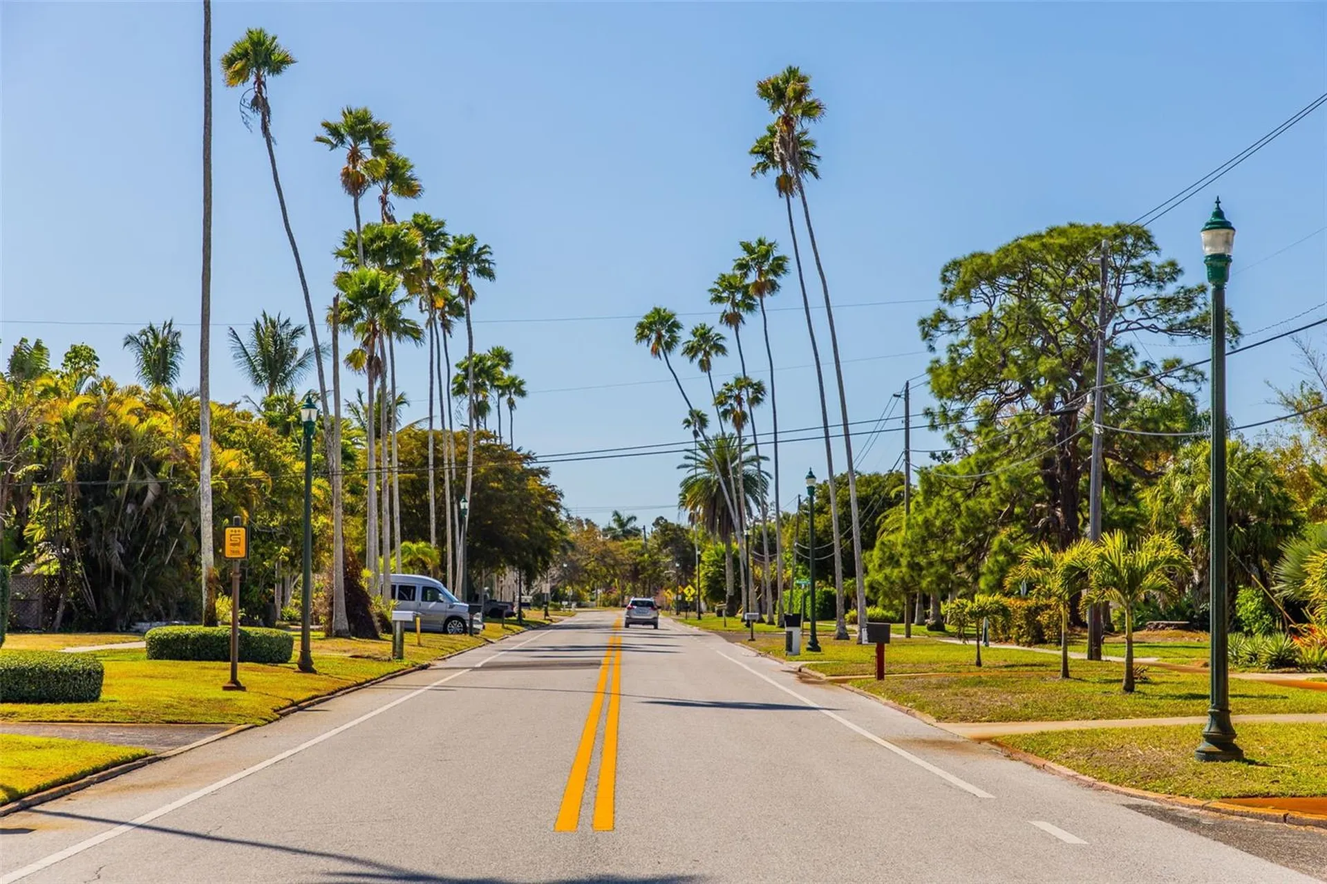 5013 Bay Shore Road Sarasota FL 34234