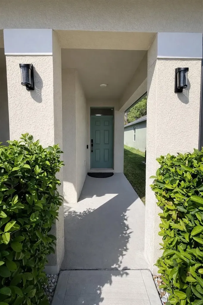 364 Pelham Park Drive Deland FL 32720