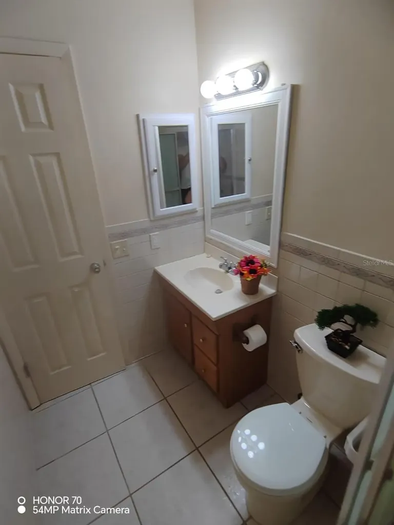 1044 82nd Terrace N St Petersburg FL 33702